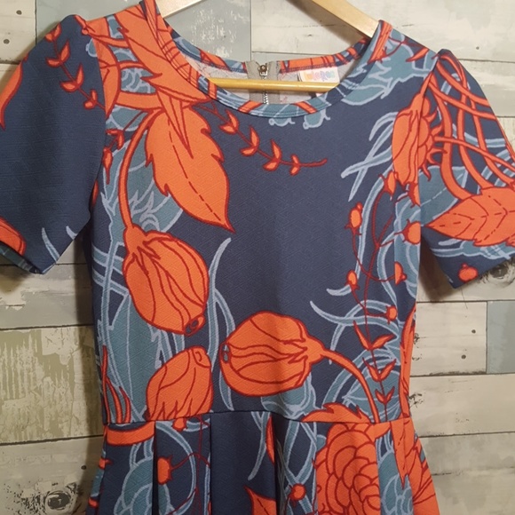 LuLaRoe Short Sleeved Dress - Picture 2 of 3